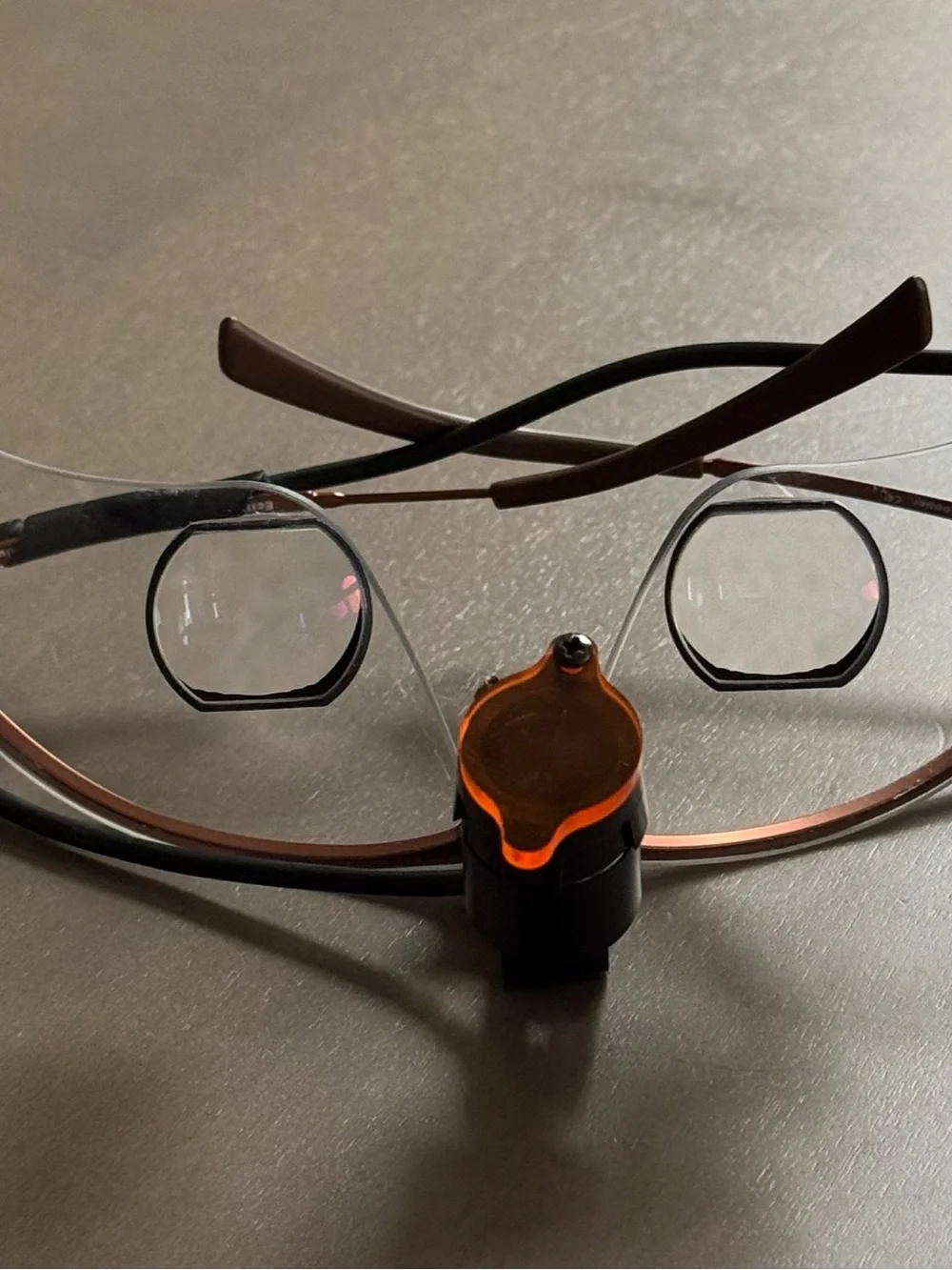 Q - Optics 2.5 Magnification Loupes - Excellent Condition